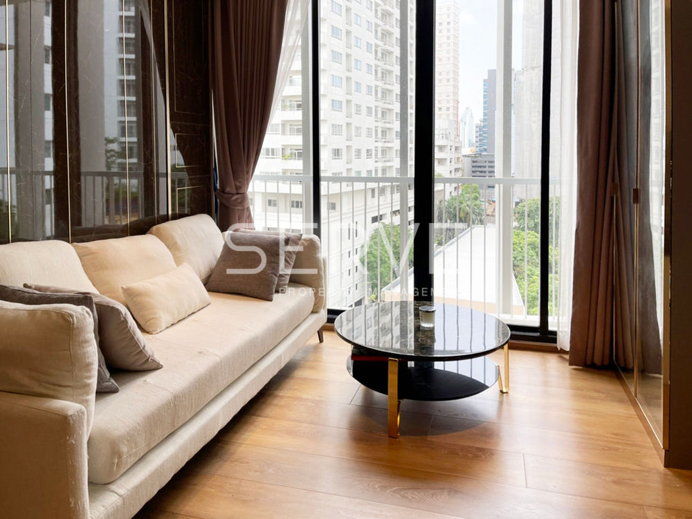 picture Corner Unit 2 Beds 1 Bath Luxury Style East Side Good Location BTS Phrom Phong -Park 24 - 1/9