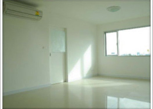 Project Condo One Thonglor Station Picture - 5/8
