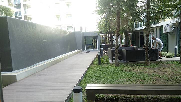 picture Plus Condo Hatyai 1 with swimming pool and fitness room. - 14/17