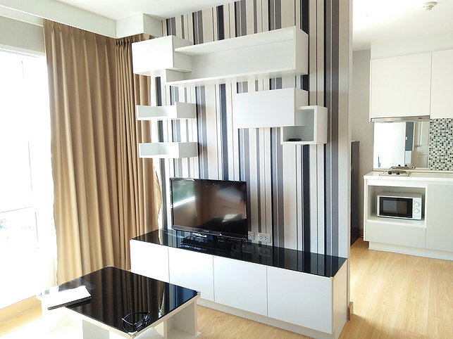 picture Plus Condo Hatyai 1 with swimming pool and fitness room. - 3/17