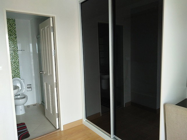 picture Plus Condo Hatyai 1 with swimming pool and fitness room. - 7/17