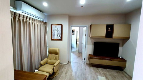 FOR RENT Plum Condo Central Station F.1
