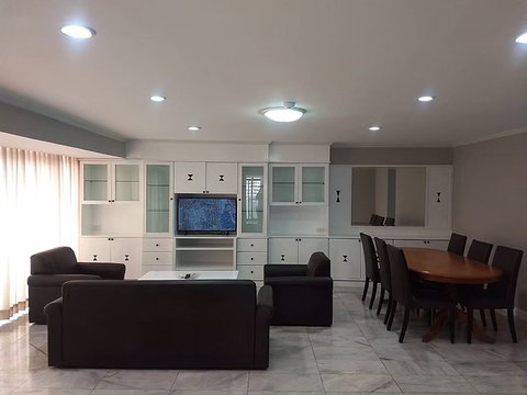 The Waterford Park. 3beds 177sq.m. Line id: @pfagent