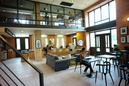 รูป Groovy Sriracha - รูปที่ 3/8
