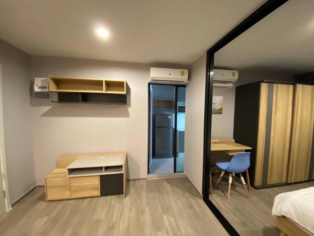 picture For rent Reach phahon yothin 52 - 4/10