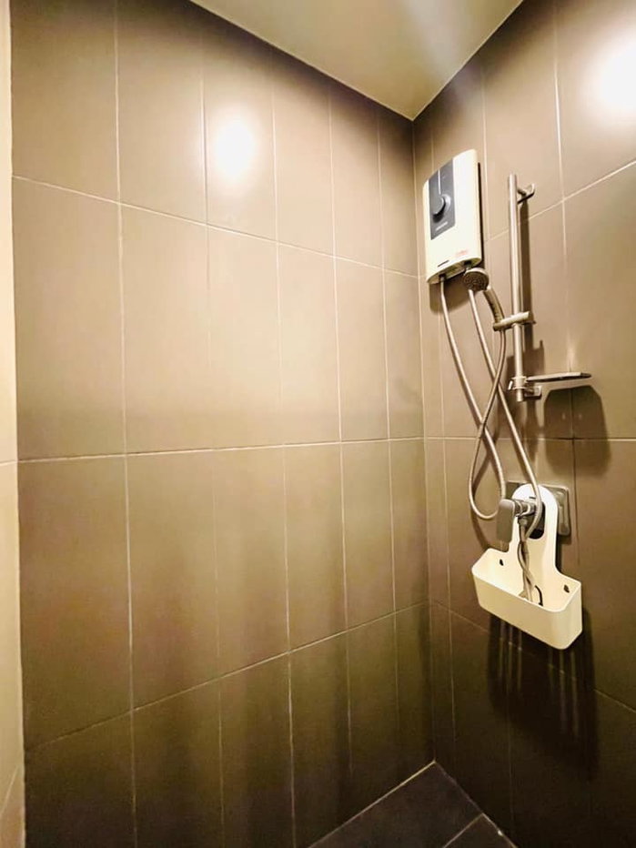 รูป M1213 คอนโดให้เช่า Centric Ratchada - Huai Khwang ห้องสวย เฟอร์ครบ มีเครื่องซักผ้า ราคาพิเศษ - รูปที่ 8/8