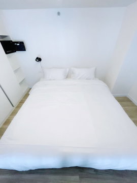 For Rent Condo Blossom Condo@Fashion พร้อมอยู่ + เครื่องซักผ้า ฟรี WIFI (LINE : @hubcondo)