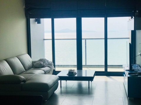For rent zire wongamat 1 bed 79Sq.m (ES03-0551)