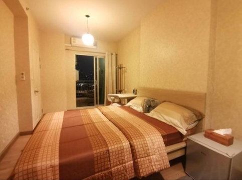 last price 3.59 million (sale), reduced from 4.5 million 49 sqm., 10th floor