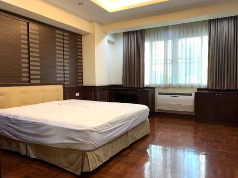 🌸🌸🌸รหัส SR161 ให้เช่า ห้องกว้าง ใกล้ BTS พร้อมพงษ์ คอนโด Grand ville House 1 Condominium 4 ห้องนอน