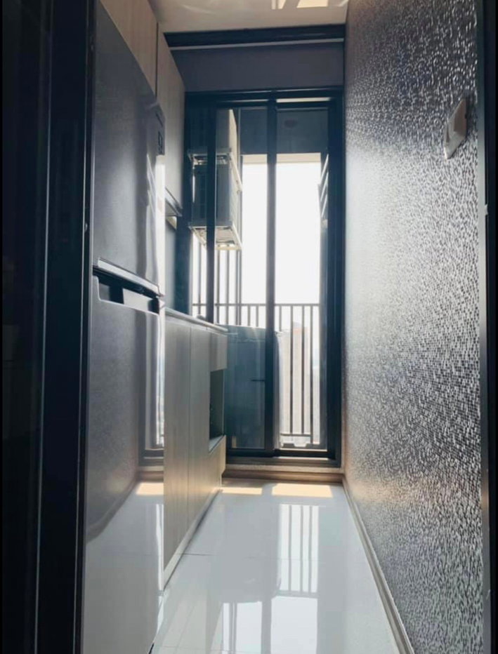 รูป T1031 คอนโดให้เช่า Knightsbridge Prime Onnut (คอนโด ไนท์บริดจ์ ไพร์ม อ่อนนุช) ห้องสวย เฟอร์ครบ มีเครื่องซักผ้า ราคาพิเศษ - รูปที่ 7/20