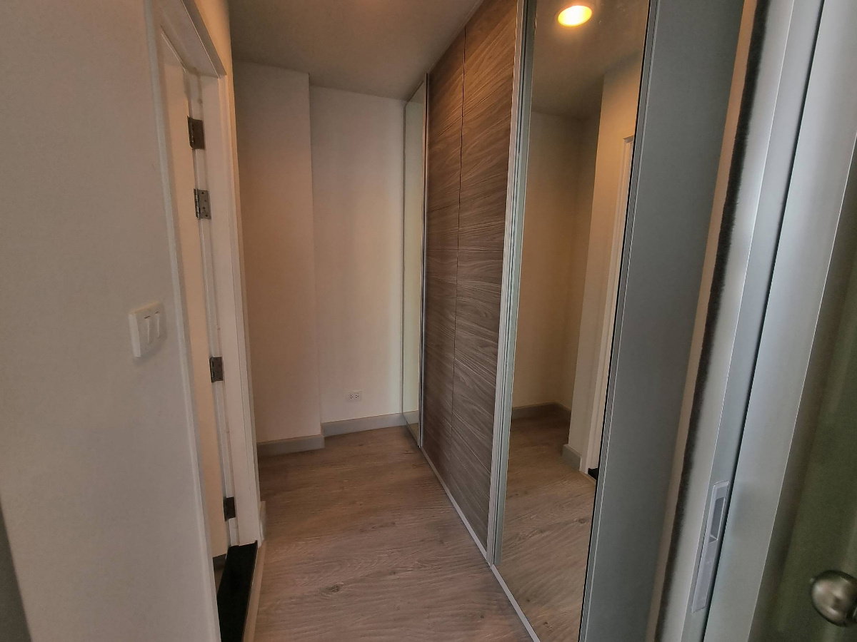 picture For rent Condo Chambers Ramintra  3 beds 2 baths 25,000 baht++++++ - 9/12