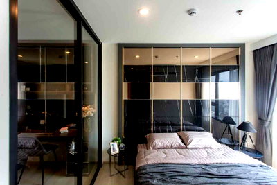 คอนโดให้เช่า : Life Asoke (ไลฟ์ อโศก) ห้อง one bedroom plus ชั้นสูงตกแต่งสวยครบ พร้อมอยู่ ทำเลดี ติดรถไฟฟ้า MRT เพชรบุรี & ARL มักกะสัน เพียง 21,000 บาทเท่านั้น!!