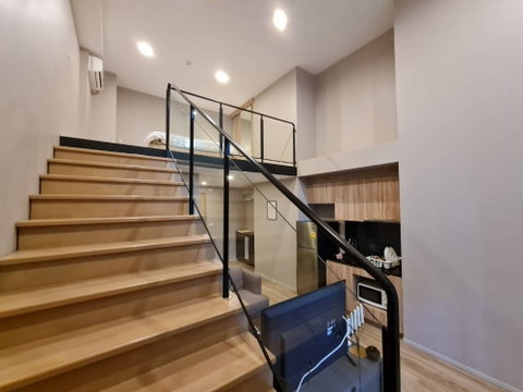 Condo For rent Blossom Condo @ Sathorn - Charoenrat, Duplex 2 floors, Fully Furnished, Line ID: @ppagent