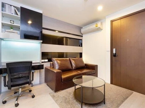 Condo For rent Rhythm Sathorn - Narathiwas, 1bedroom Fully Furnished, Line ID: @ppagent