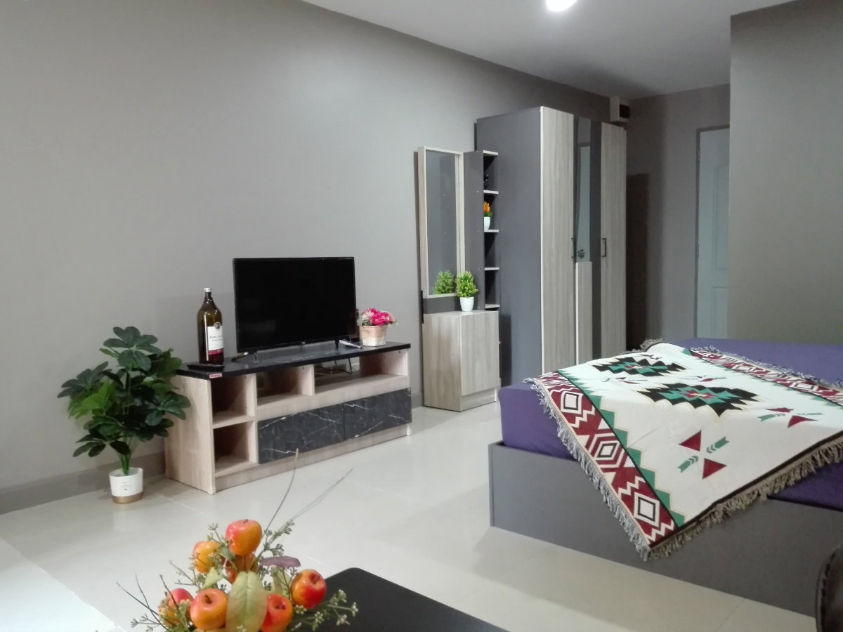 รูป รีเจ้น รัชดา19 mrt รัชดา 32 ตรม รีโนเวทใหม่ เฟอใหม่  เช่า  7500 บาท สนใจ 085 8476828  - รูปที่ 4/8