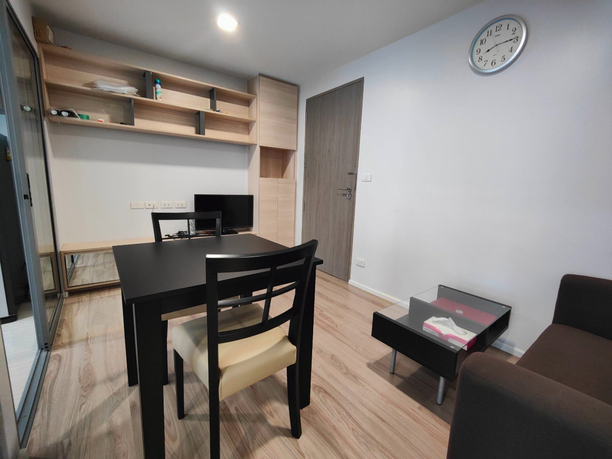 ปล่อยขายห้องคอนโด เวรี่ สุขุมวิท 72 ชั้น 8