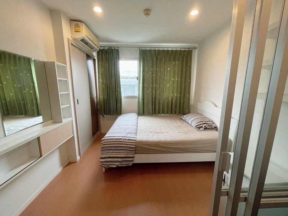 รูป P ให้เช่าคอนโด คอนโด ลุมพินี คอนโดทาวน์ รามอินทรา - ลาดปลาเค้า มีเฟอร์นิเจอร์ + เครื่องใช้ไฟฟ้าครบ - รูปที่ 4/14