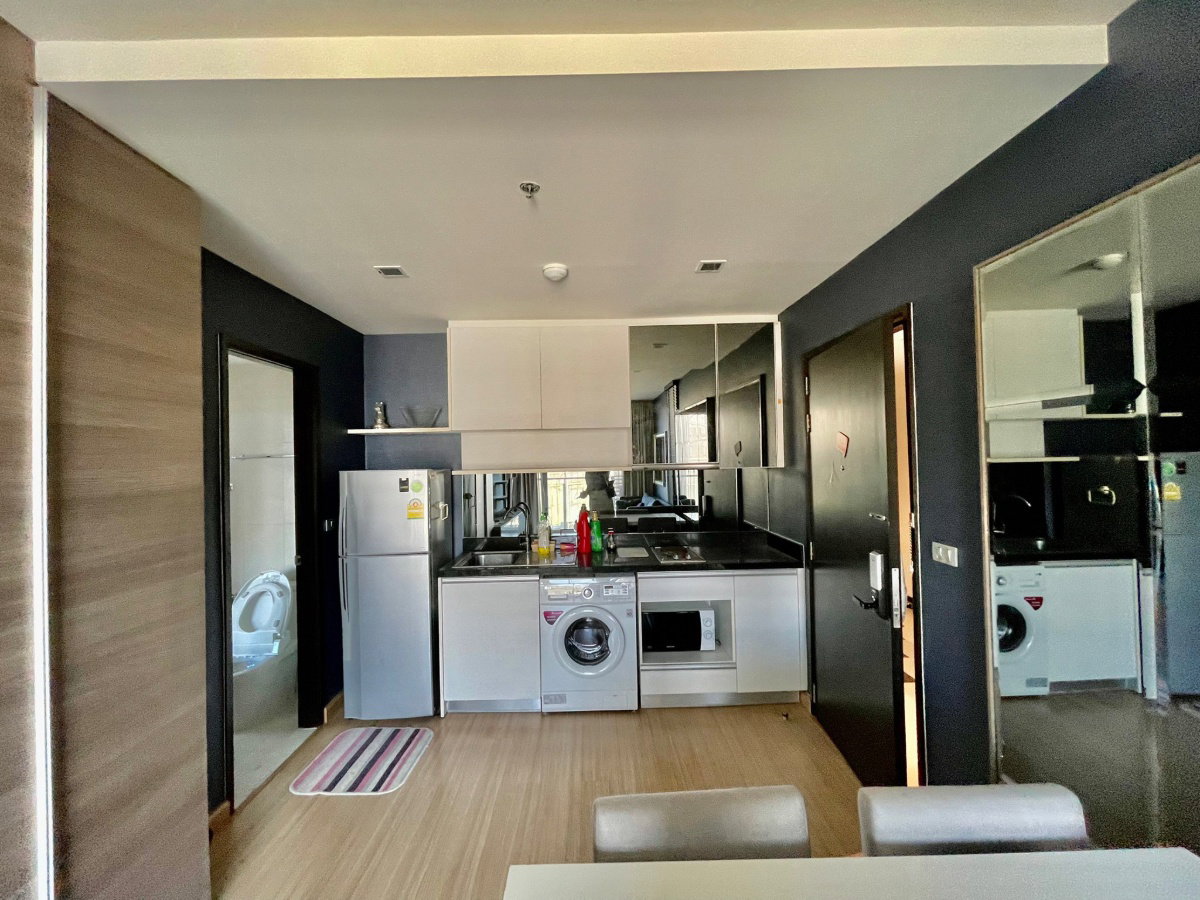 picture Skywalk Condominium for rent @ BTS Prakanong - 6/9