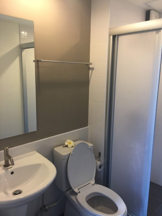 picture For Rent Condo U Ready to move in - 5/6