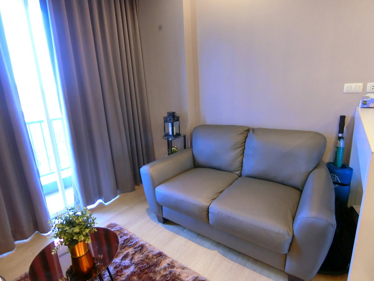 รูป คอนโดวิวทะเล บางแสน The Patio Bangsaen ( 099-4265469 ) - รูปที่ 3/7