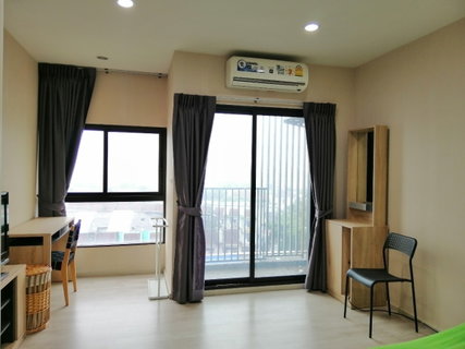  S0043 Sell Plum Condo Central Station Phase 1 