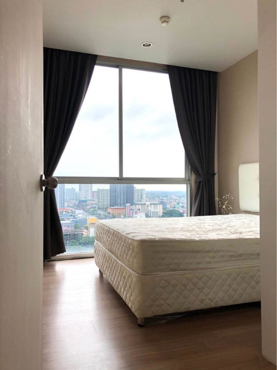 picture CHEWATHAI Ramkhamkaeng  FOR RENT 9000 - 11/11