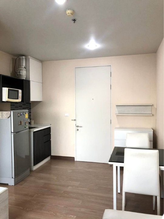 picture CHEWATHAI Ramkhamkaeng  FOR RENT 9000 - 7/11