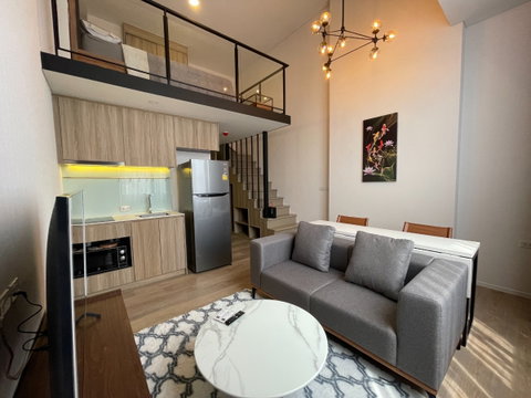 🟢R2504 ให้เช่าคอนโด Siamese (Ramada) Residence Sukhumvit 87 Duplex 2 ชั้น เพดานสูง 4.5 เมตร ติดถนนสุขุมวิท 🔥มีเครื่องซักผ้า🔥
