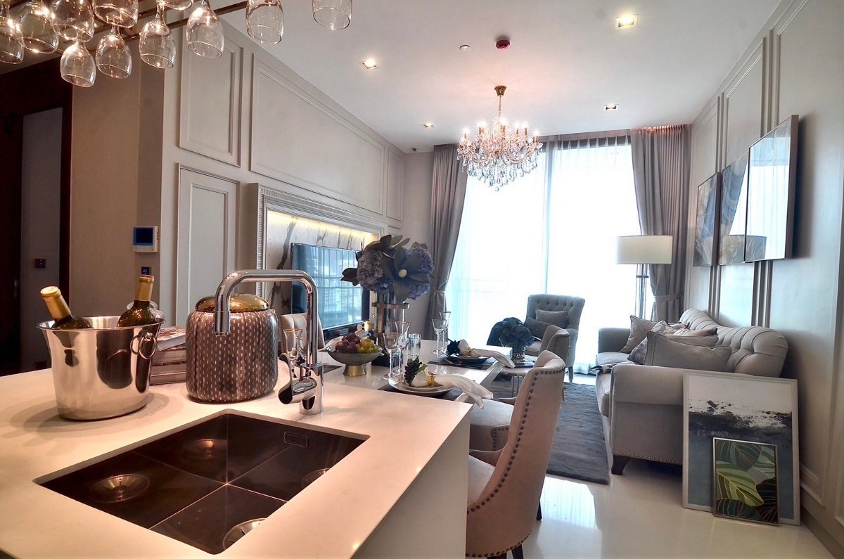 picture For rent !! Q1 Sukhumvit 2beds high floor nice decorated - 4/10