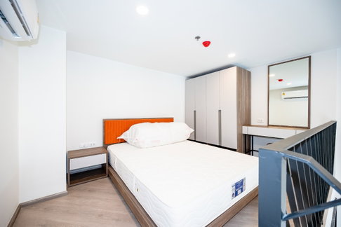 ให้เช่าคอนโด The Base Saphanmai ห้อง Loft 2 ชั้น ห้องว่าง ✅ รีบนัดชมห้องด่วน ❗ 🟥 Line@ : @propertyfinder