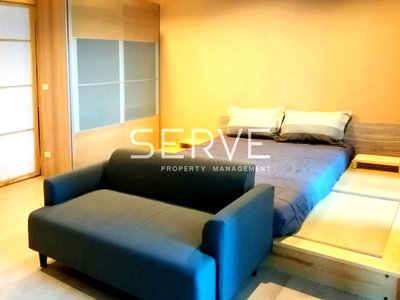 Condos for sale : Japanese style Studio with Bathtub (Partition) Perfect Location BTS Thong Lo at Noble Remix / Condo For Sale