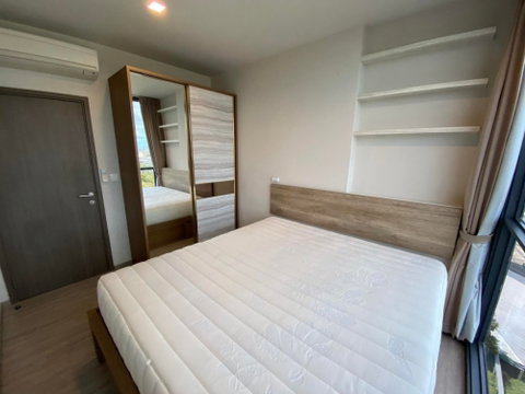 G 6825🧡 中国客户，请加微信。(在联系方式的旁边) For rent THE LINE Wongsawang Line❤️💜@condopremium💜❤️Ready to move in ⬛🟨 📞 065 695 3645🟨⬛