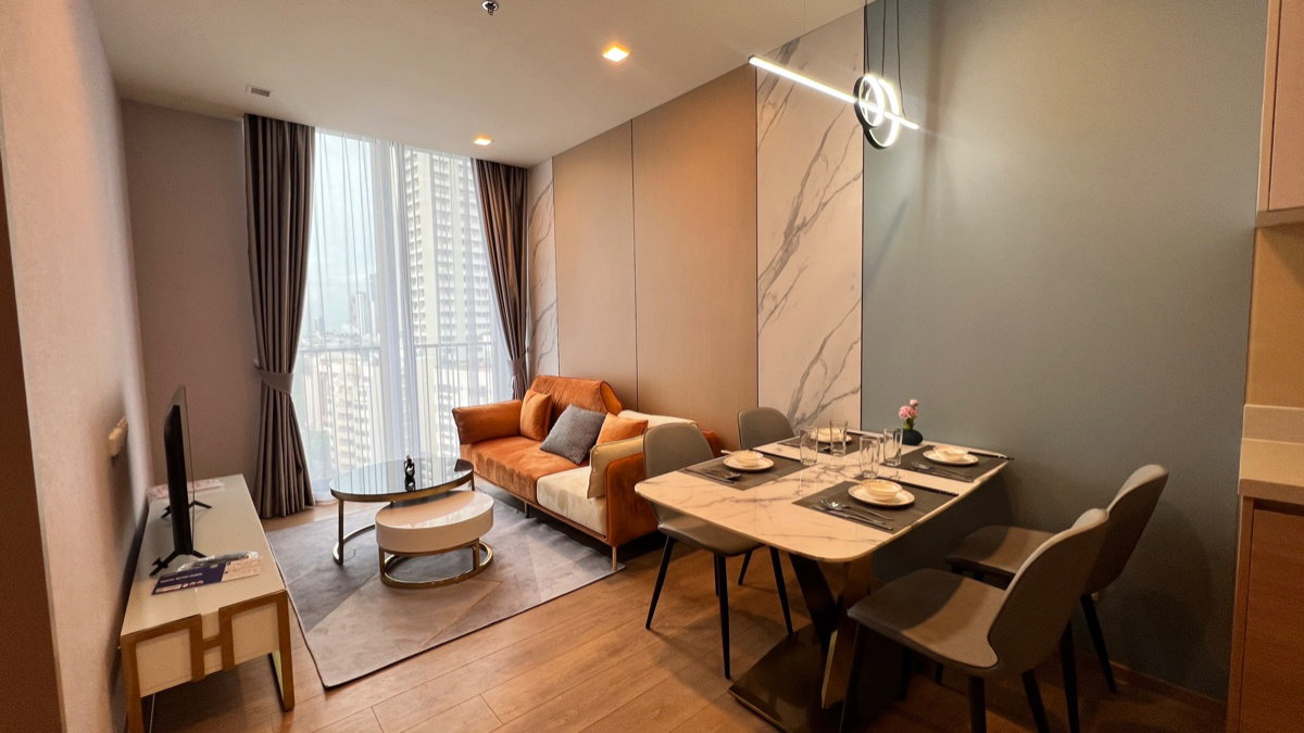 รูป TS1008 คอนโดให้เช่า Noble Around 33 (โนเบิล อราวน์ เทอร์ตี้ทรี) ห้องสวย เฟอร์ครบ มีเครื่องซักผ้า ราคาพิเศษ  - รูปที่ 9/15