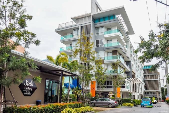 picture Sale!! The blu x condo building A , Seaview - 12/13