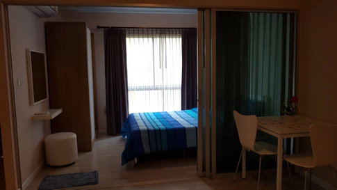Sell Plum Condo, Building A, 4th Floor Pool view Laem Chabang Intersection.