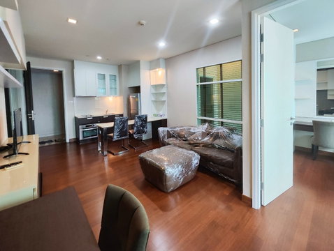 ขายด่วน! Ivy Thonglor. 1นอน 42ตร.ม. Line id: @pfagent