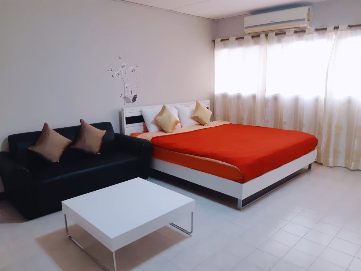 picture Room For rent Popular Condominium Muangthongthani C5  - 5/14