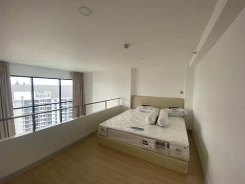 P-116067 Stunning City View! Knightbridge Prime Sathorn Near BTS Chong Nonsi 1 Bed 5.95M THB | Line Id: @easythaihome | 085-592-2897