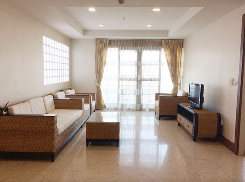 for rent Nusasiri Grand. 2beds 126sqm. Line id: @pfagent