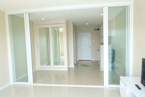 FOR Sale Sense of London Condo Unit 1899/122