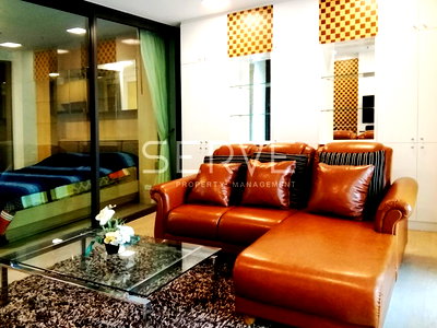 Condos for sale : 🔥Good Price 9.5 MB (All in)🔥 1 Bed with Modern Luxury Style Perfect Location Directly connecting to BTS Thong Lo at Noble Remix / Condo For Sale