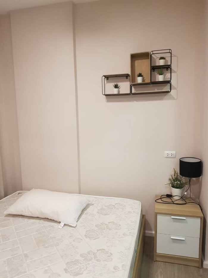 picture Happy                         condo - 11/23