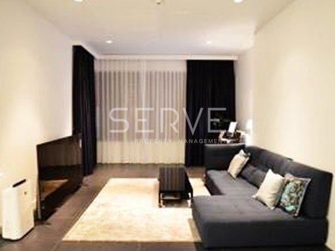 Large Room 2 Beds with Bathtub 107.96 Sq.m. High ceiling (3 m.) Good Location BTS Ratchadamri 300 m. at 185 Rajadamri Condo / For Sale