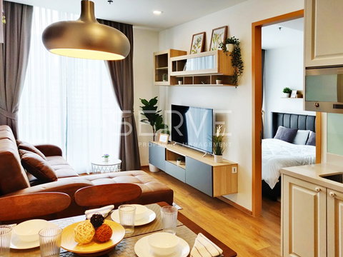 🔥🔥1 Bed with Bathtub Nice Decorate High Fl. Good Location Close to BTS Phrom Phong 500 m. at Noble BE33 Condo / For Rent