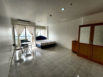 Condos for rent : Condo for Rent at Lat Phao  Flr 14 