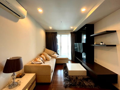 คอนโดให้เช่า : ว่างพร้อมอยู่! 15 Sukhumvit Residence. 2นอน 81ตร.ม.  Line id: @pfagent