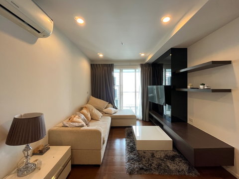 Available now! 15 Sukhumvit Residence. 2beds 81sqm. Line id: @pfagent