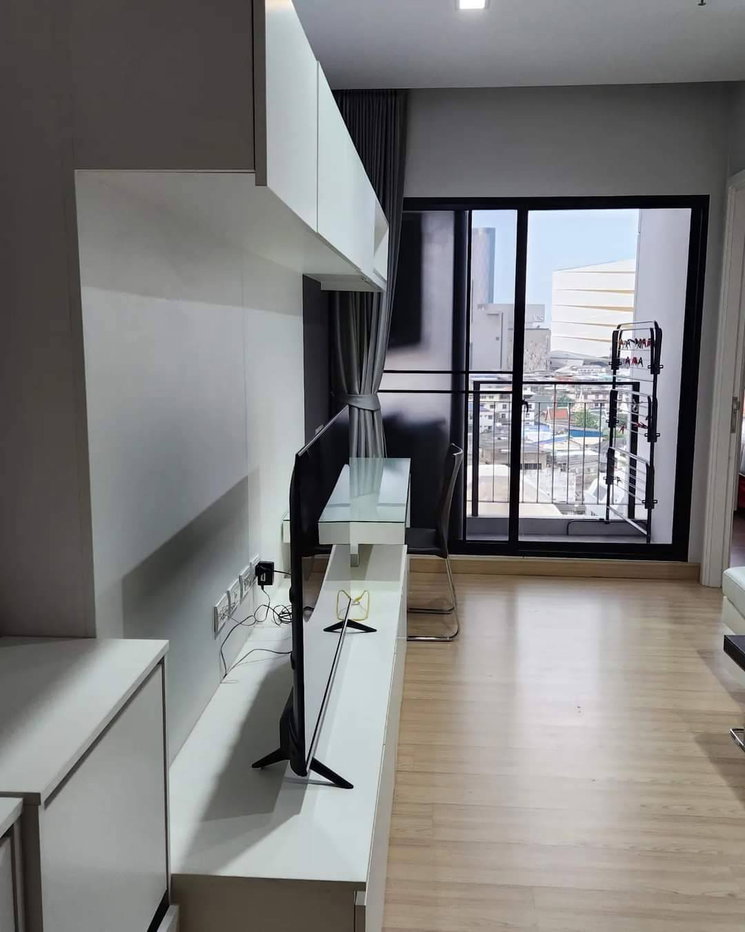 รูป T1391 คอนโดให้เช่า Urbano Absolute Sathon - Taksin (เออร์บาโน่ แอบโซลูท สาทร-ตากสิน) ห้องสวย เฟอร์ครบ มีเครื่องซักผ้า ราคาพิเศษ - รูปที่ 2/7