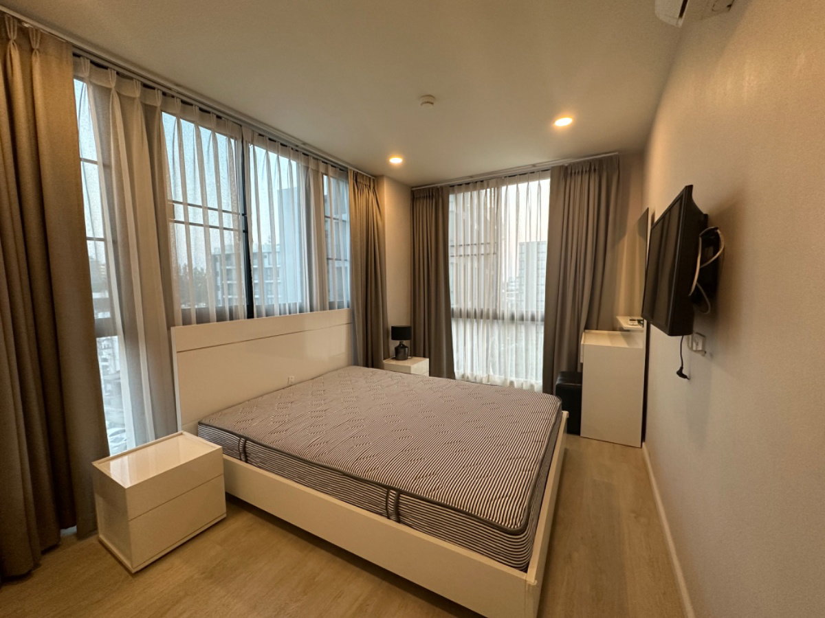 ให้เช่าคอนโด Palm Springs Nimman Phoenix นิมมาน 2ห้องนอนพร้อมอยู่ได้เลย